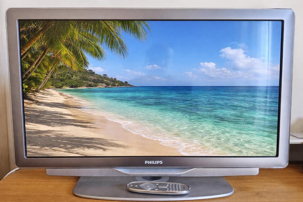 Philips TV LED Pro 32 inch -- Ambilight  -- 200 Hz, Audio, Tv en Foto, Televisies, Ophalen, Philips, LED, 80 tot 100 cm