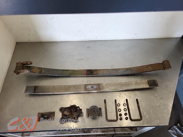 Bladveer achter van een Iveco Daily, Auto-onderdelen, Ophanging en Onderstel, Overige automerken, Gebruikt, 3 maanden garantie