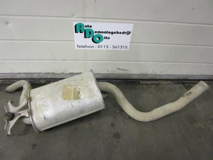 Echappement silencieux arrière d'un Mercedes 190E/D, Autos : Pièces & Accessoires, Systèmes d'échappement, Mercedes-Benz, Utilisé