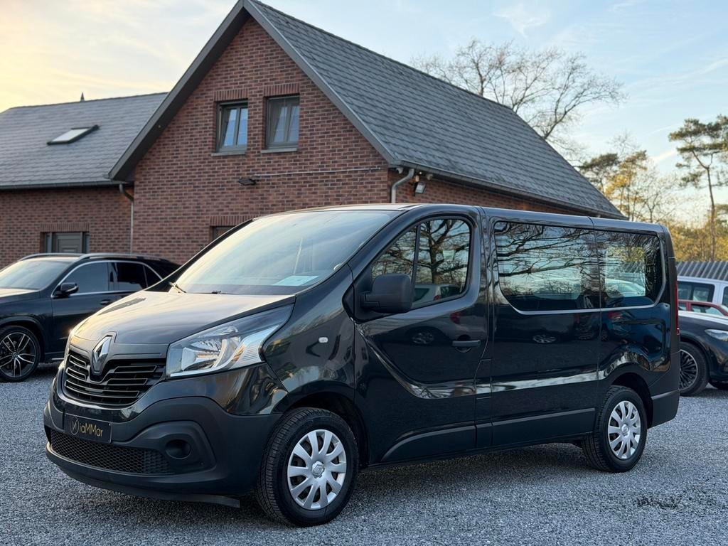 RENAULT TRAFIC, Autos, Renault, Euro 5, Achat, Entreprise, 3 places