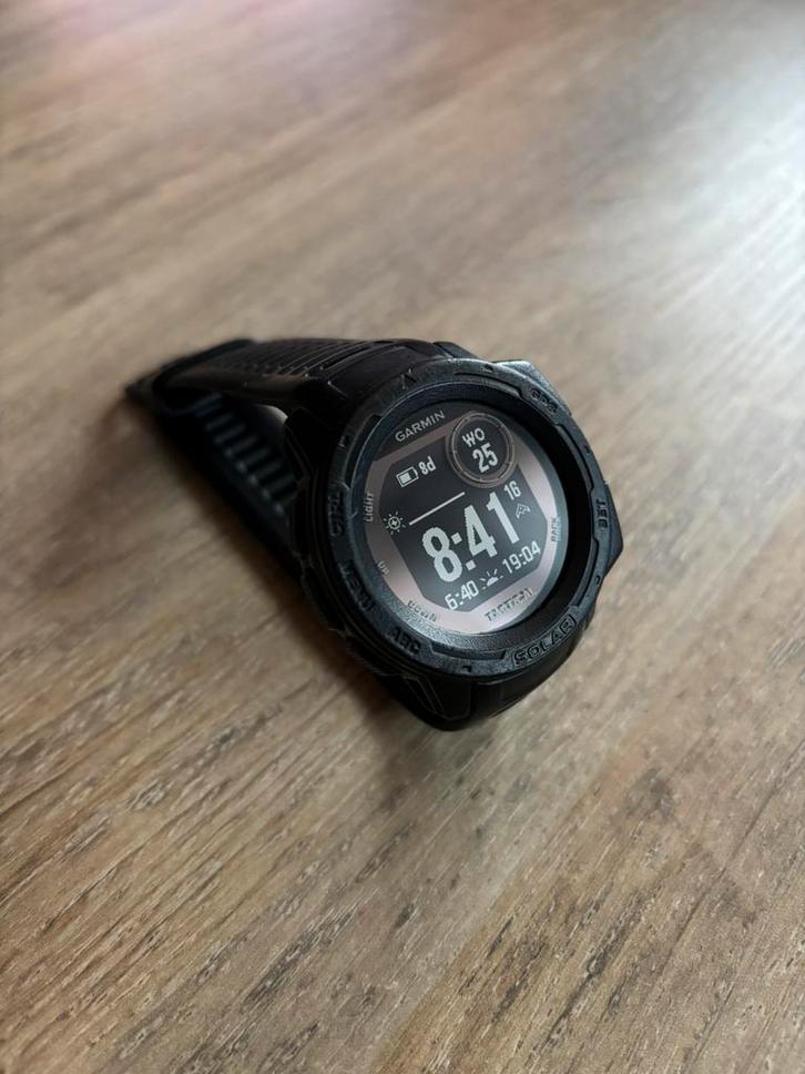 Garmin Instinct Solar Tactical, Bijoux, Sacs & Beauté, Montres de sport, Comme neuf, Noir, Distance, Bandage calorique, État, GPS