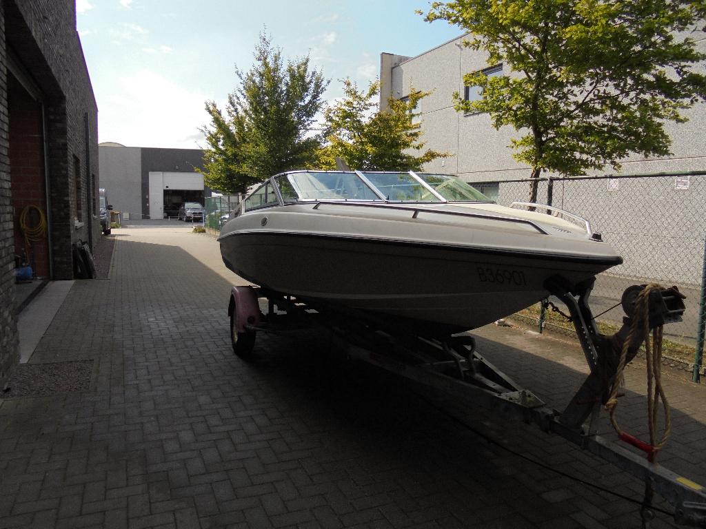 Boot crownline, Ophalen, Gebruikt, Binnenboordmotor, 120 tot 200 pk