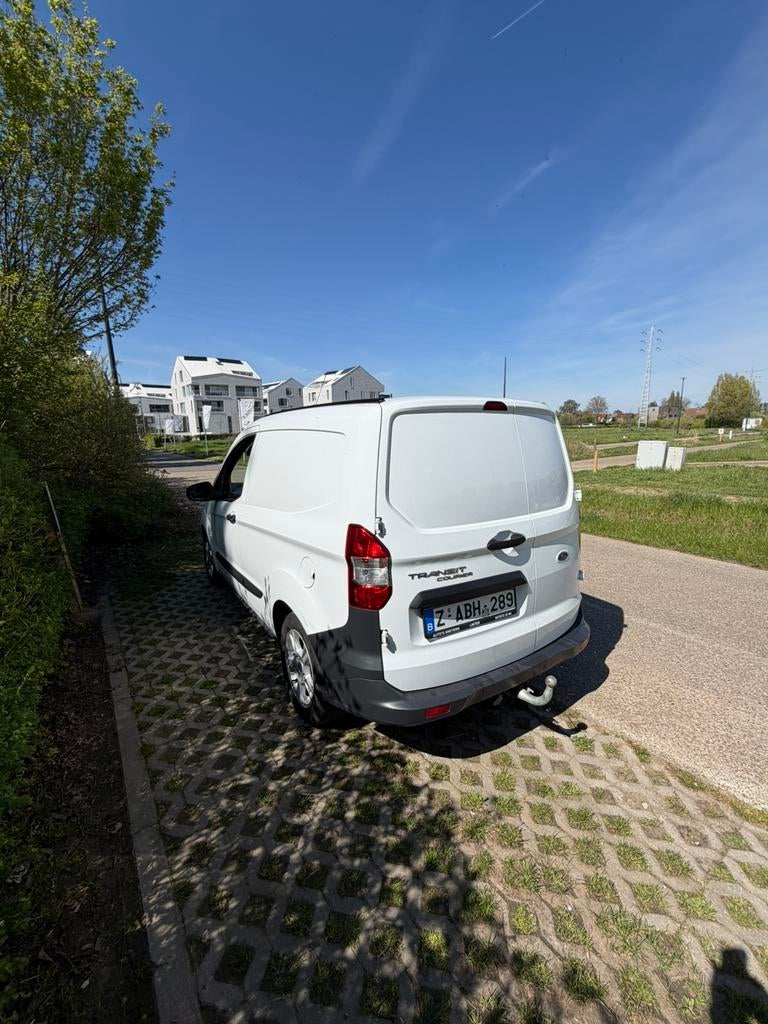 Ford transit courier 1.0 ecoboost, Autos, Rétroviseurs électriques, Achat, Euro 6, 2 places