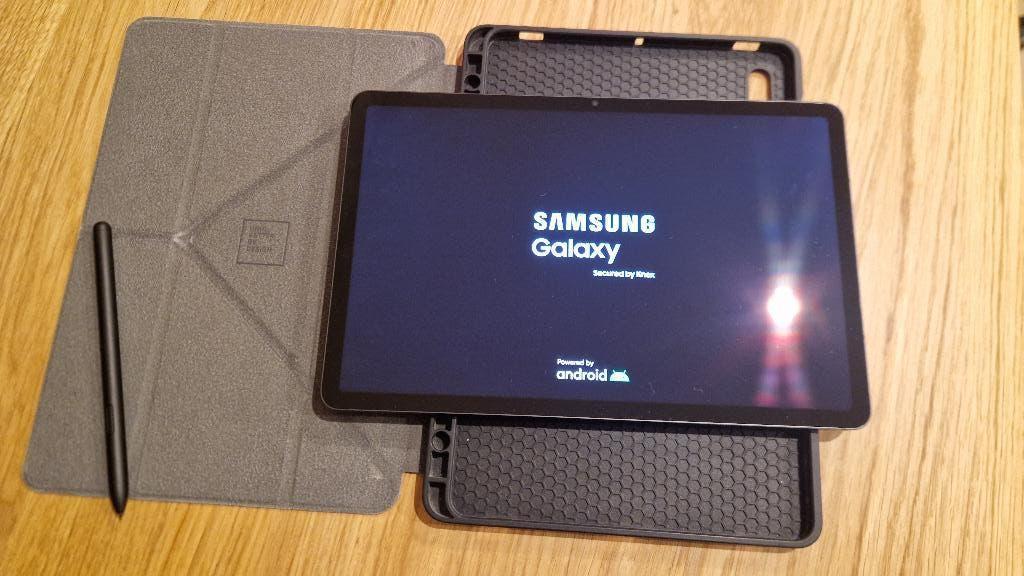 Samsung Galaxy Tab S8 + Coque + Carte SD + Clavier/Souris, Connexion USB, Comme neuf, Enlèvement, S8
