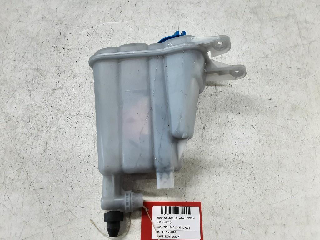VASE D'EXPANSION Audi A5 Quattro (B8C / S) (8K0121403C), Mevr. I. Hauben, Audi, Utilisé, Rue de l'Espoir 34 34
4030  GRIVEGNÉE, BE
