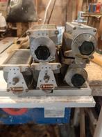 a vendre , selves a roulettes et plus, Télécoms, Enlèvement ou Envoi, Comme neuf, Émetteur et Récepteur