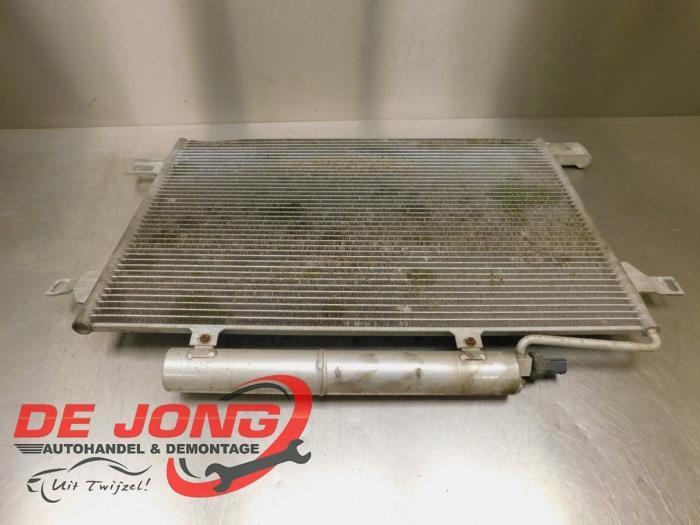 Condensateur clim d'un Mercedes B-Klasse, Autos : Pièces & Accessoires, Autres pièces automobiles, Mercedes-Benz, Utilisé, 3 mois de garantie