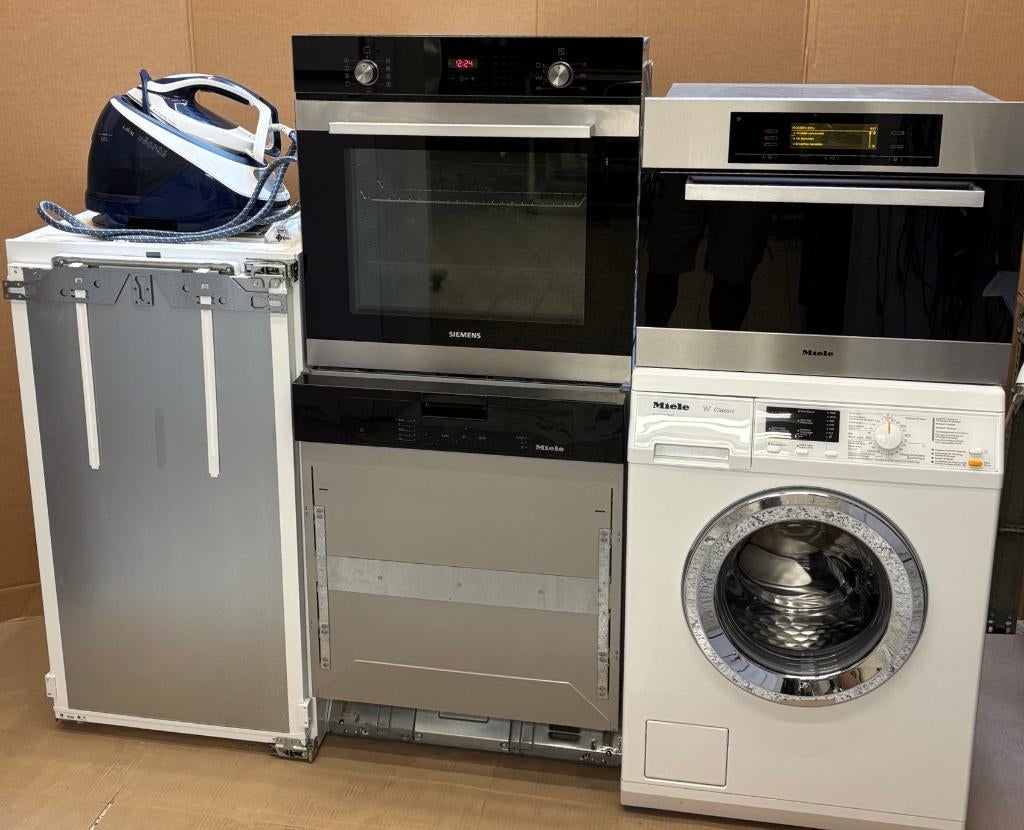 MIELE inbouw frigo A++ met led verlichting, Zonder vriesvak, 200 liter of meer, Zo goed als nieuw, Energieklasse A of zuiniger