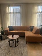 Driezit hoekzetel/hoekbank in cognac suedelook, Maison & Meubles, Canapés | Salons, 250 à 300 cm, Banc d'angle, Métal, Comme neuf