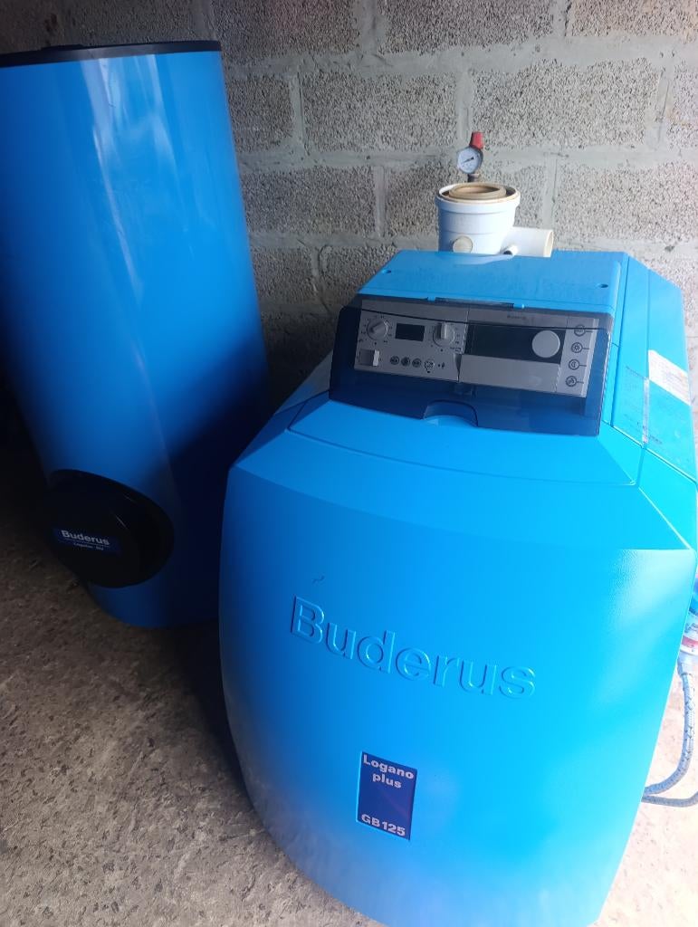Buderus GB125 plus condensation Mazout, Ophalen, Zo goed als nieuw, Thermostaat