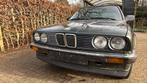BMW E30 318i automatique, Achat, Toit ouvrant, 2 portes, Automatique