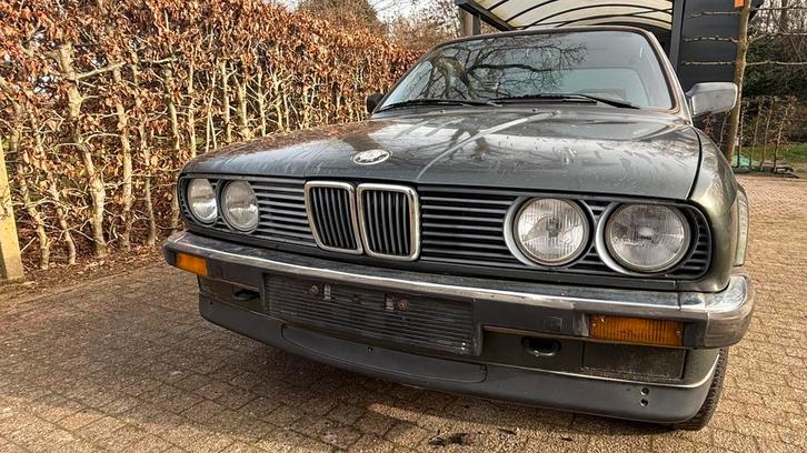 BMW E30 318i automaat, Auto's, BMW, Particulier, 3 Reeks, Open dak, Benzine, Coupé, 2 deurs, Automaat, Groen, Stof, Achterwielaandrijving