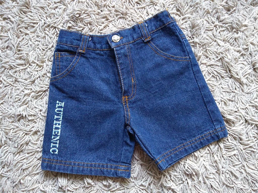 ★ M62/68 - korte jeansbroek, Enfants & Bébés, Vêtements de bébé | Taille 62, Comme neuf, Garçon, Pantalon, Enlèvement ou Envoi