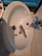 2 lavabo's met kranen wegens badkamer verandering, Ophalen
