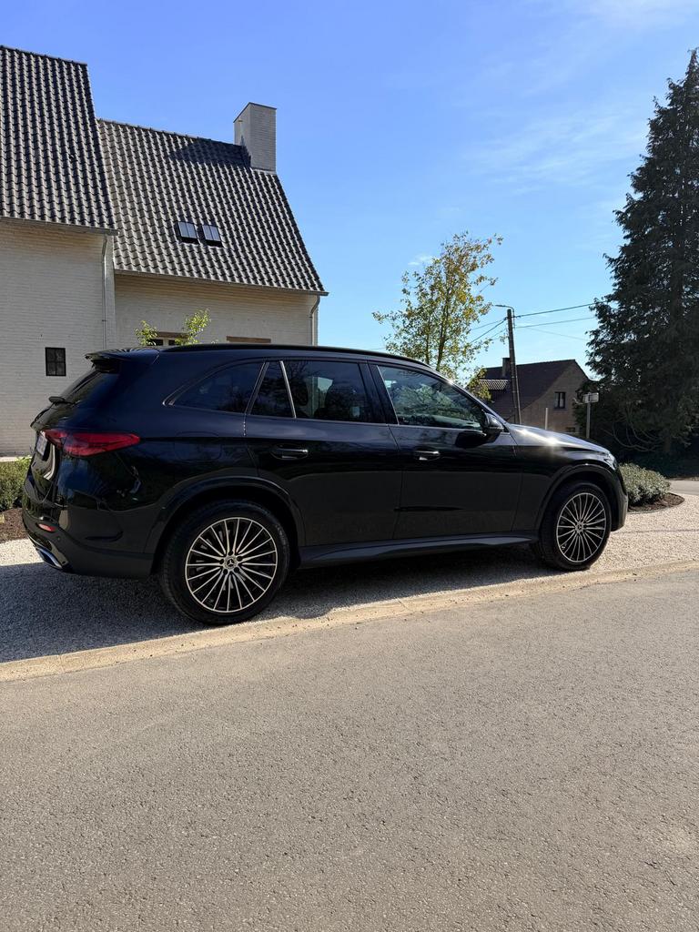 Mercedes GLC 300 e hybride, Autos, Mercedes-Benz, Entretenue par le concessionnaire, Noir, 5 portes, GLC