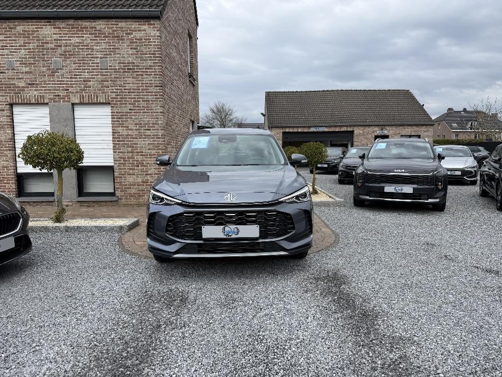 MG ZS 1.5i Comfort 115PK NAV CARPLAY CAM NEW/MODEL 0KM, Argent ou Gris, Achat, Euro 6, Entreprise