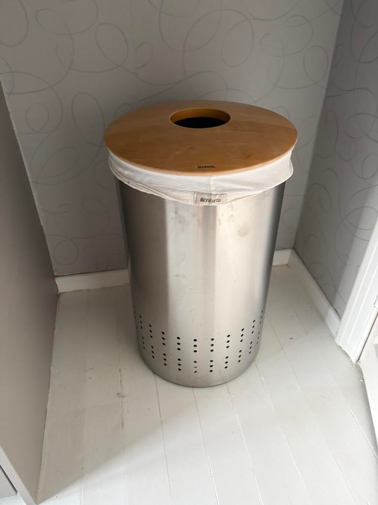 Brabantia wasmand, Huis en Inrichting, Ophalen, Zo goed als nieuw