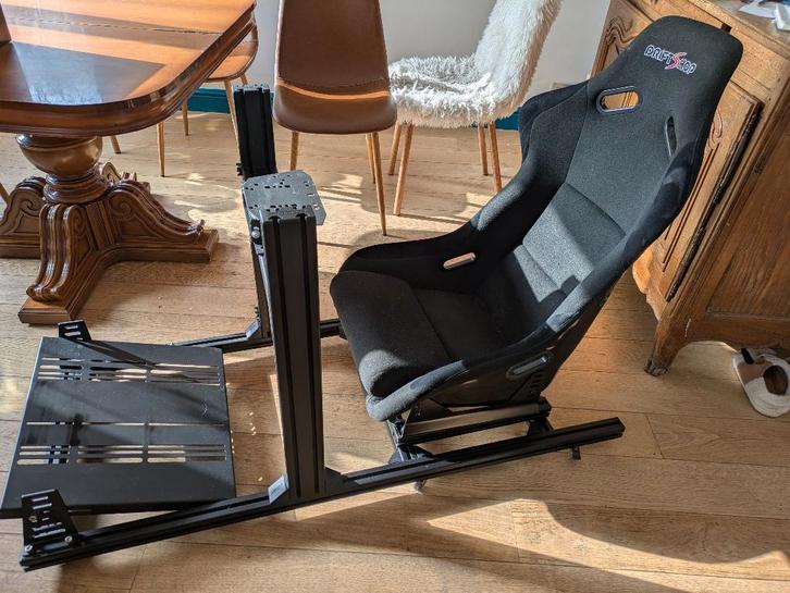 GT Omega PRIME Lite-R + Siège Baquet DriftShop, Consoles de jeu & Jeux vidéo, Consoles de jeu | Accessoires Autre, Comme neuf