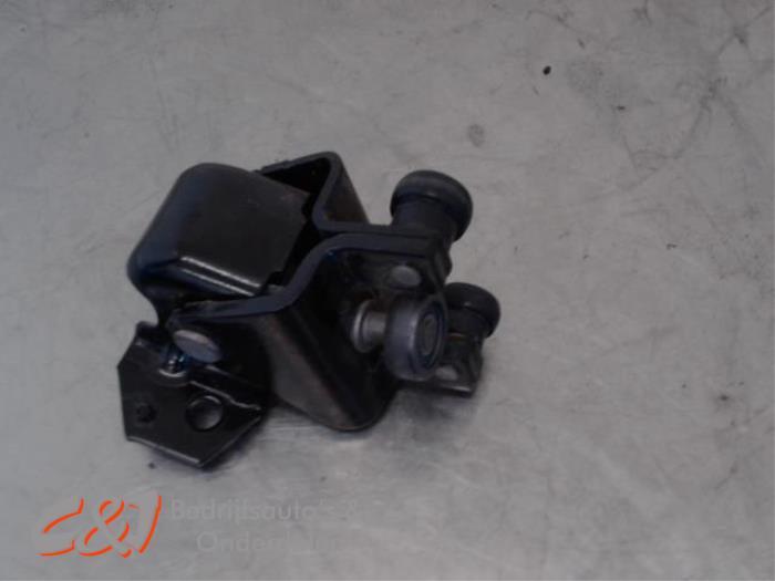 Roulette porte coulissante droite d'un Peugeot Partner (KTP), Autos : Pièces & Accessoires, -, 3 mois de garantie, Utilisé, -