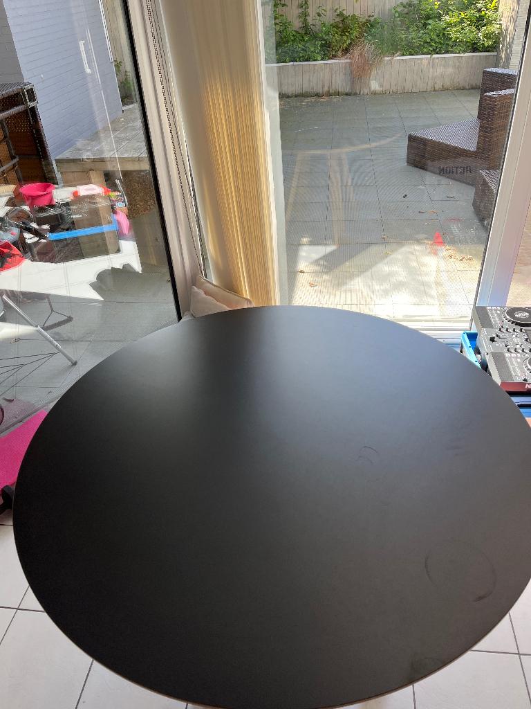 Ronde design tafel, Huis en Inrichting, Ophalen, Gebruikt, 100 tot 150 cm, Rond