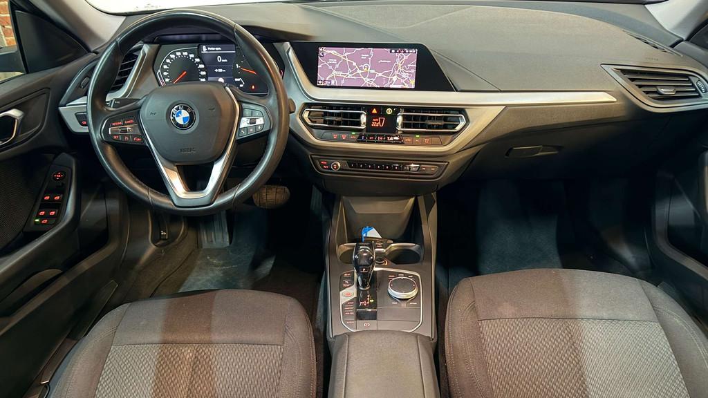 BMW 216 dA Gran Coupé LED CarPlay Navi EURO 6d Garantie, Autos, BMW, Argent ou Gris, Achat, Entreprise, Noir