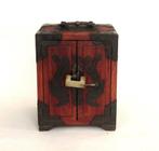 Chinees houten juwelen kastje., Enlèvement ou Envoi