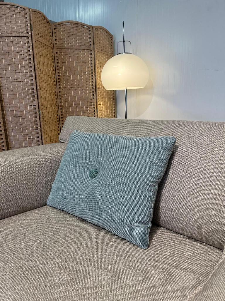 ZGAN HAY Dot Kussen Lichtblauw NP €89 - NU €35, Huis en Inrichting, Ophalen of Verzenden, Zo goed als nieuw, Blauw, Rechthoekig