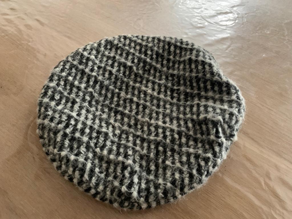 Bonnet noir et blanc chaud Herman, Enlèvement ou Envoi, Comme neuf, One size fits all, Casquette