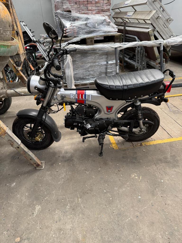 Bullit Heritage 125, Enlèvement, Comme neuf