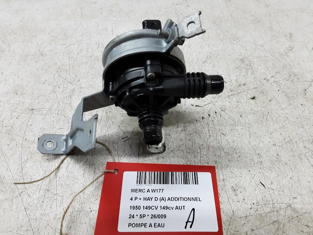 POMPE A EAU Mercedes-Benz A (177.0) (A0005003600), Mercedes-Benz, Mevr. I. Hauben, Utilisé, Rue de l'Espoir 34 34
4030  GRIVEGNÉE, BE