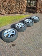 winterbanden TOYO snowrox op velg 235/55R17, Auto-onderdelen, Banden en Velgen, Ophalen, Gebruikt, Banden en Velgen, 17 inch