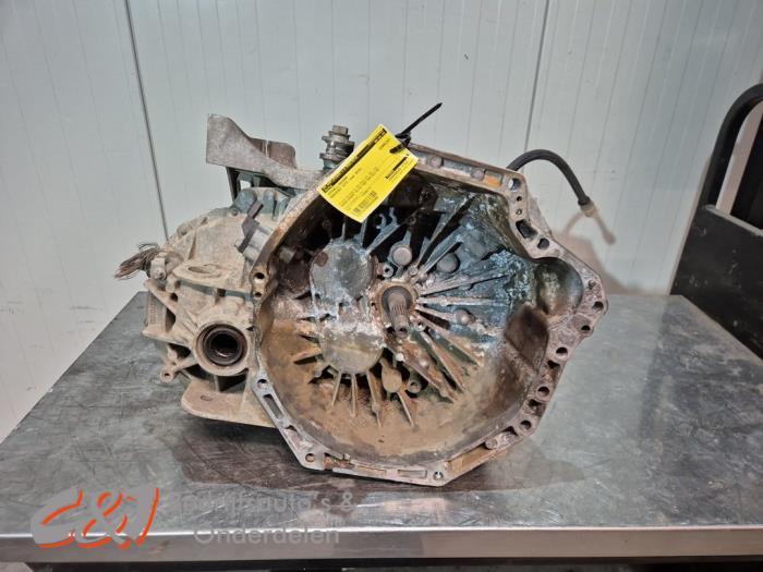 Boîte de vitesse d'un Mercedes Vito, 3 mois de garantie, Utilisé, -, -