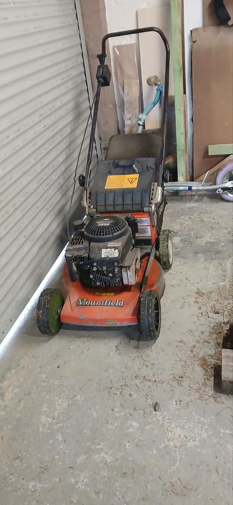 Tondeuse thermique, Enlèvement, Utilisé