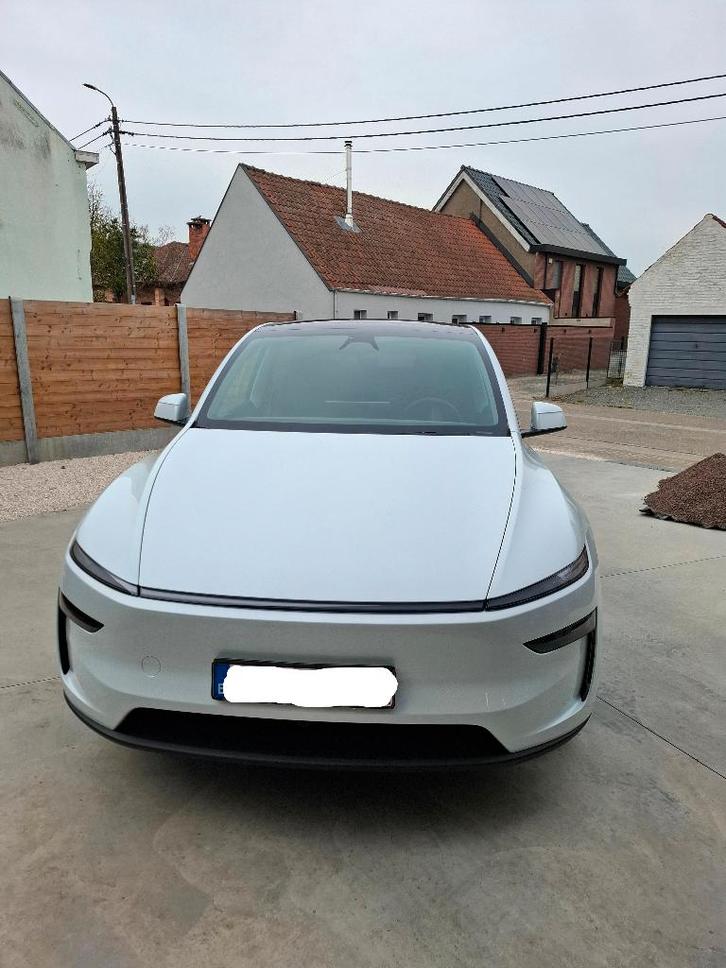 Tesla model Y - Premium RWD - 09/2025, Auto's, Tesla, Particulier, Model Y, 360° camera, ABS, Achteruitrijcamera, Adaptieve lichten