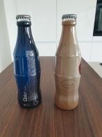 2 colaflesjes getekend door Daniël Ost, Verzamelen, Glas en Drinkglazen, Ophalen, Nieuw, Overige typen