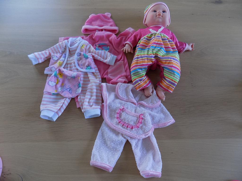 Poupée bébé + vêtements, Enlèvement, Neuf, Autres types