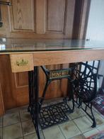 Naaimachinemeubel  + naaimachine (MINERVA), Ophalen