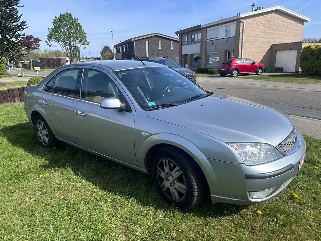 Ford mondeo automatic, Autos, Ford, Cuir, Achat, 4 portes, Entreprise