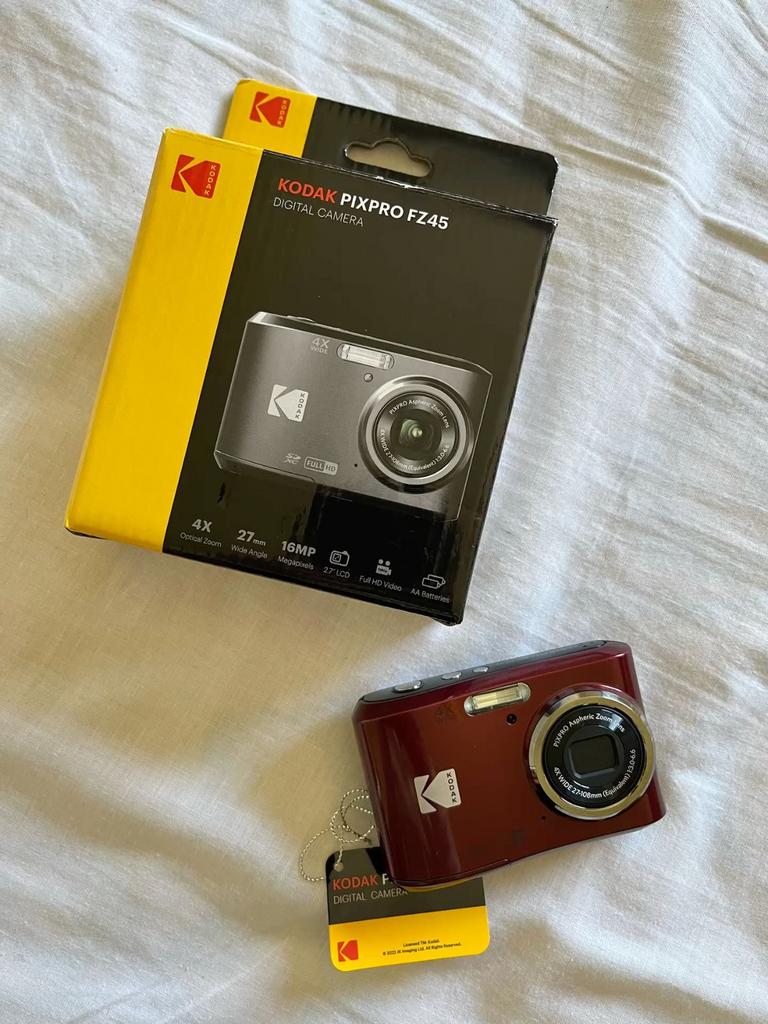 Kodak Pixpro FZ45 te koop.rood, Audio, Tv en Foto, Fotocamera's Digitaal, Ophalen, Nieuw, Kodak