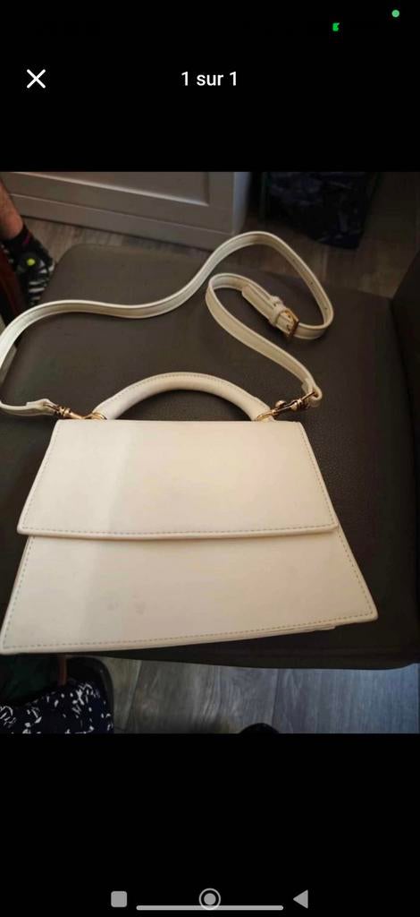 Sac Femme, Enlèvement