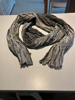 Sjaaltje licht, donkergrijs, Kleding | Dames, Mutsen, Sjaals en Handschoenen, Ophalen, Zo goed als nieuw