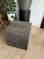Pouf ottoman Nando antracite 45*45*45, Maison & Meubles, Canapés | Repose-pieds & Poufs, Nando, Enlèvement ou Envoi, Carré, Utilisé