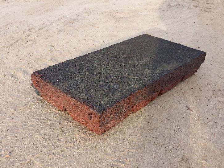 109 Dikke rubber tegels 25x50x8, Dieren en Toebehoren, Stalling en Weidegang, Stalling, Weidegang