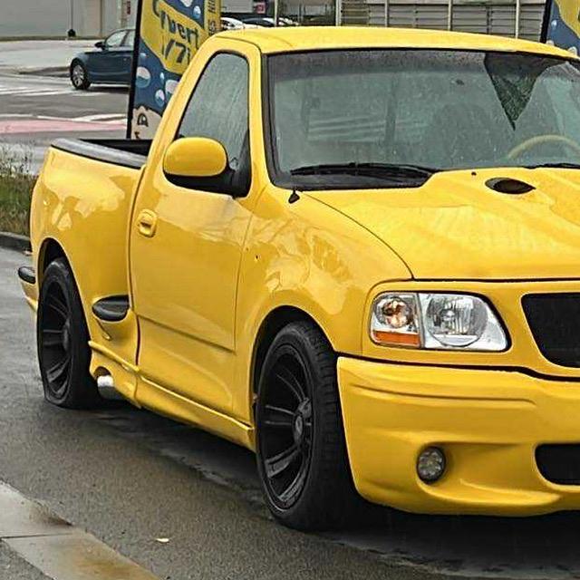 Ford lightning unique en europe, Auto's, Ford USA, Particulier, F-150, Radio, Benzine, Overige carrosserie, 2 deurs, Ophalen