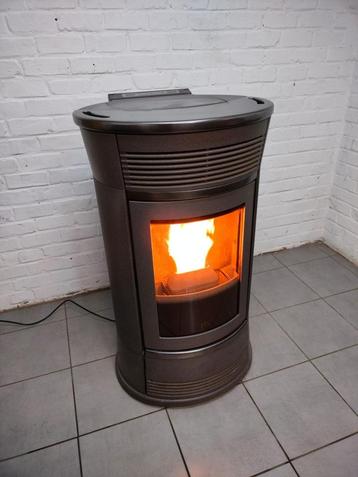 Edilkamin funny perfecte staat  te koop bij dealer  beschikbaar voor biedingen