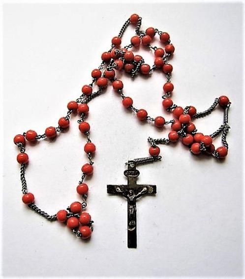 Antieke rozenkrans met koraal en messing kruis (8042-102), Antiek en Kunst, Antiek | Religieuze voorwerpen, Ophalen