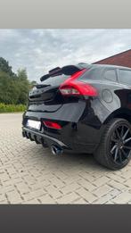 Volvo v40 t2 R-design, Auto's, Volvo, 4 cilinders, 1969 cc, Zwart, 5 deurs