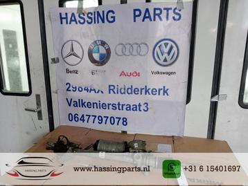 Stuurbekrachtigingshuis met artikelnummer 13836910 BMW 3 ser