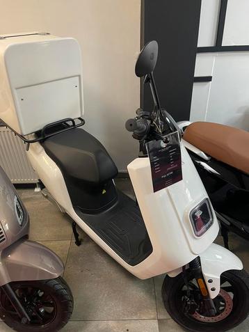 IVA E-GO S5 Delivery – Elektrische Bezorgscooter (3000W) beschikbaar voor biedingen