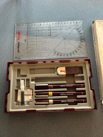 Set van 3 Rotring pennen met Chinese inkt beschikbaar voor biedingen